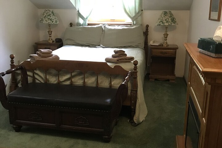 Room 15 of 68
