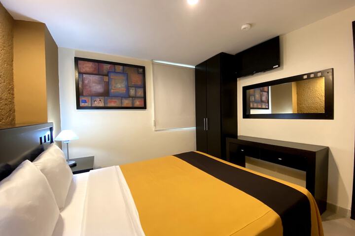 Room 5 of 44