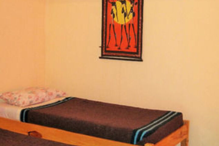 Room 4 of 4