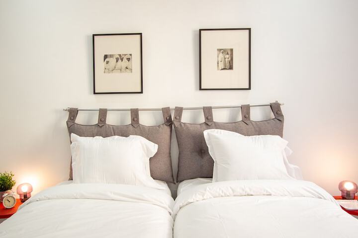 Room 32 of 58