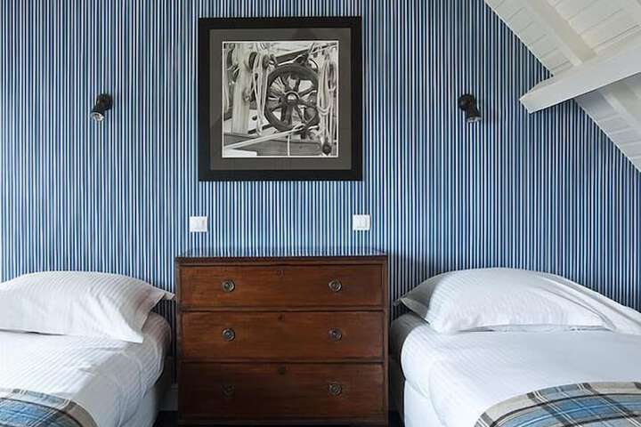 Room 20 of 51
