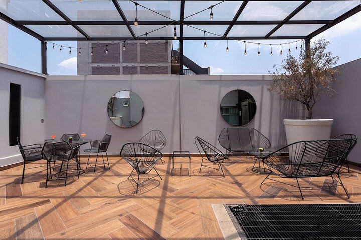 Terrace/Patio 28 of 54