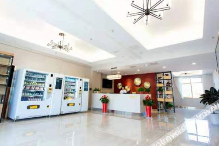 Hotel Interior 28 of 45