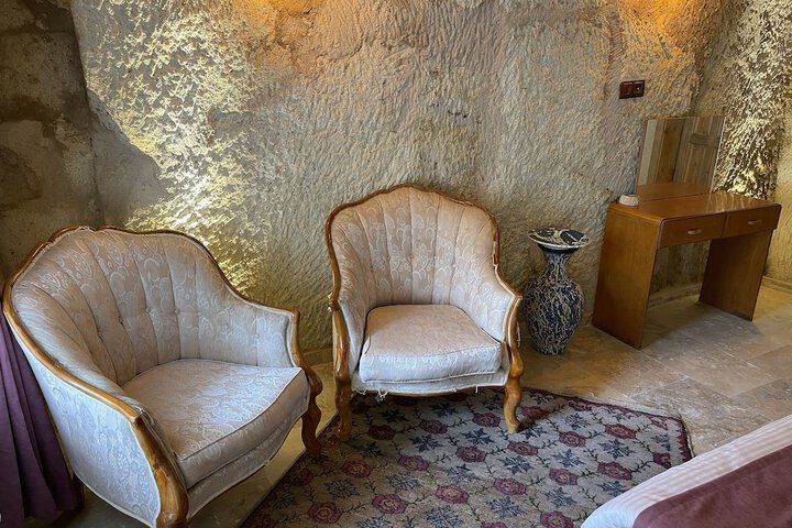 Room 13 of 31