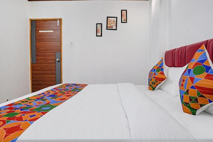 Room 18 of 26
