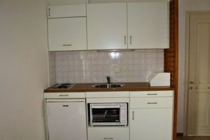 Room 30 of 89