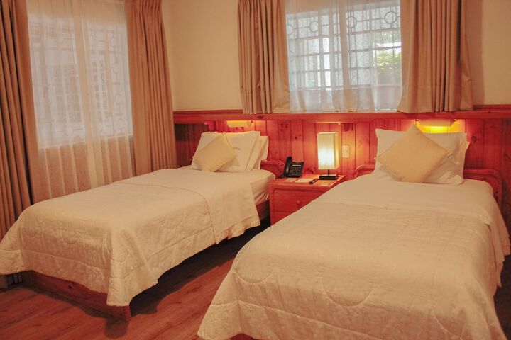 Room 8 of 45
