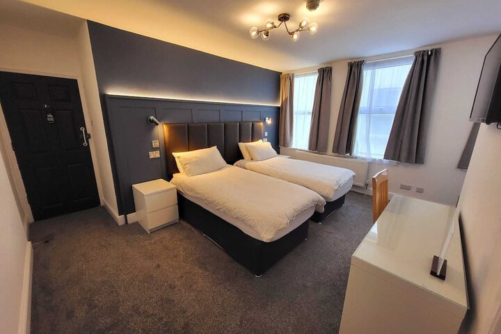 Room 35 of 56