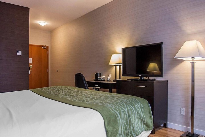 Room 12 of 35
