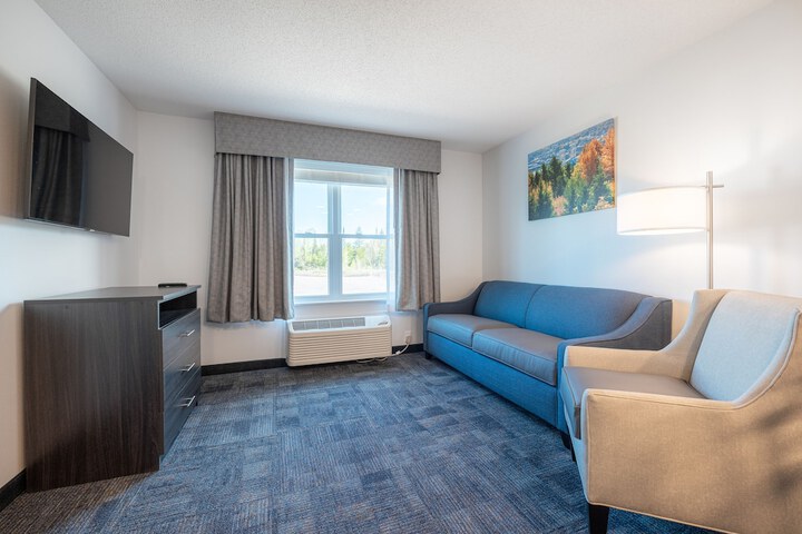 Room 13 of 21