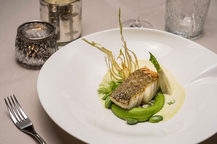 Dining 79 of 91