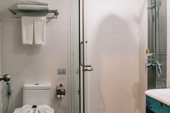 Clean Restrooms