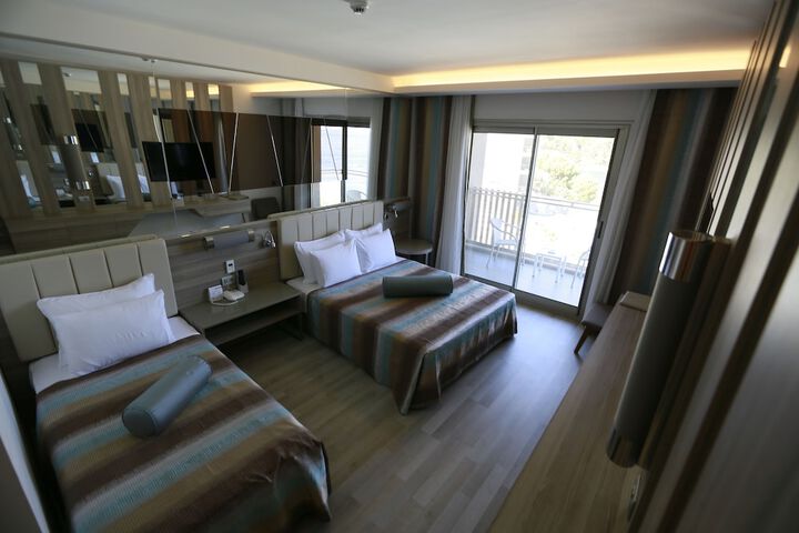 Room 11 of 57