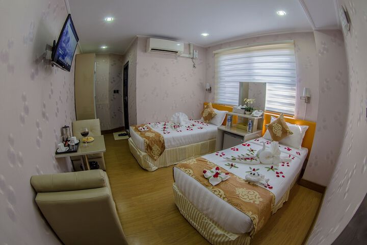 Room 20 of 40