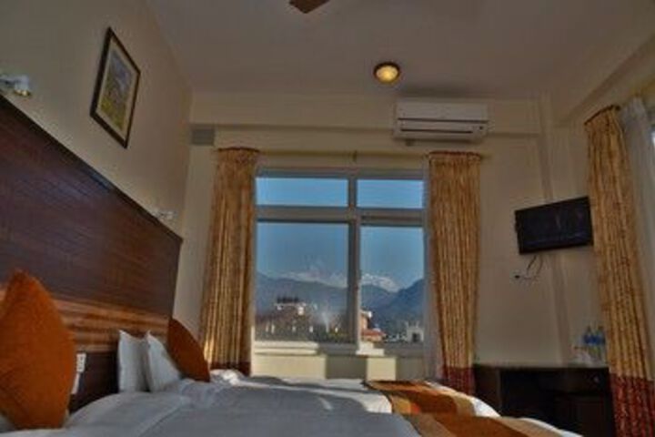 Room 46 of 70