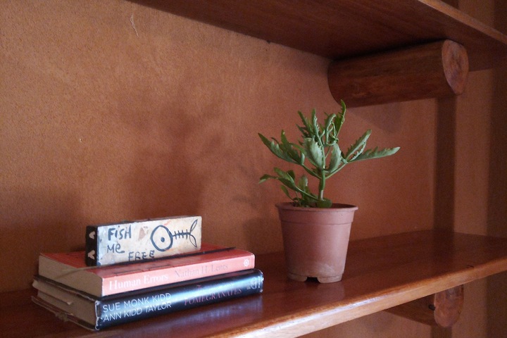 Room 6 of 61