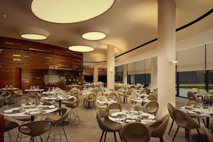 Dining 139 of 248