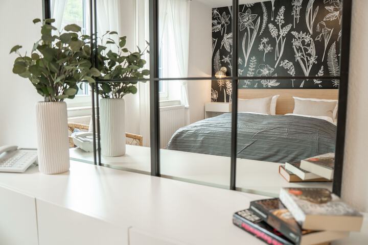 Room 12 of 191