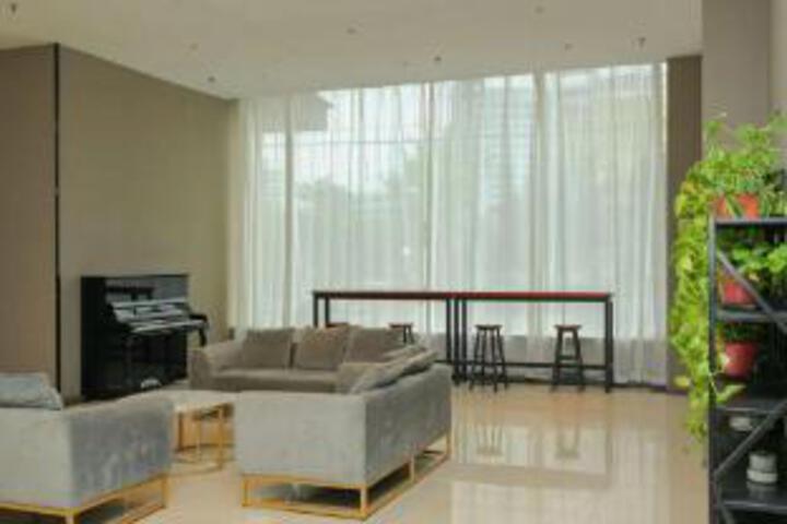 Ruibaiyun Hotel (Baoying Yeting Road)