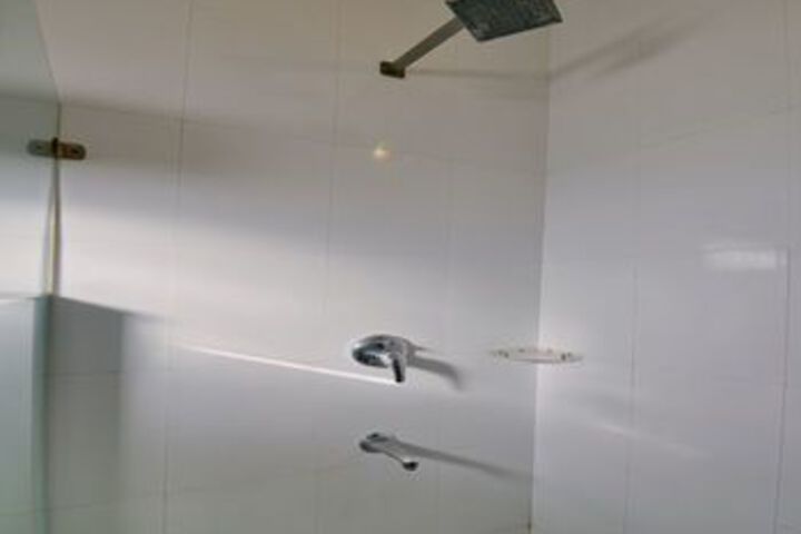 Room 4 of 24
