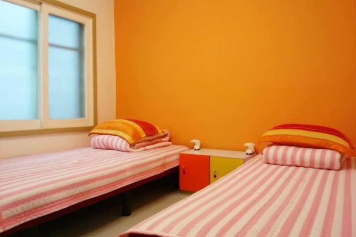 Room 12 of 22