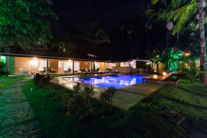 Pool 44 of 57