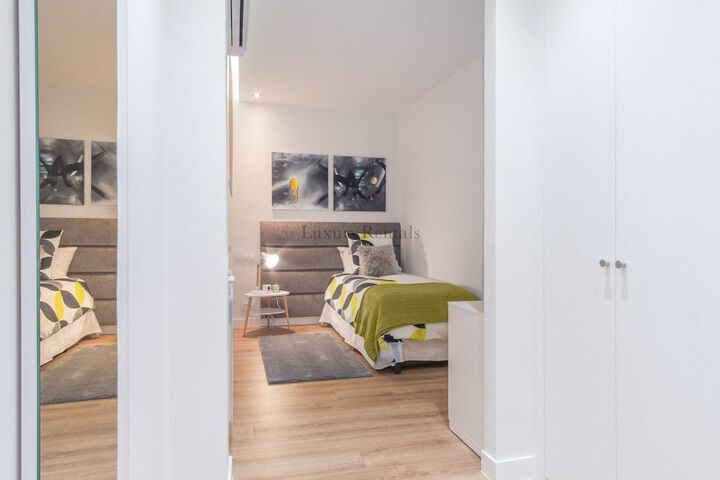 General 2 of 8