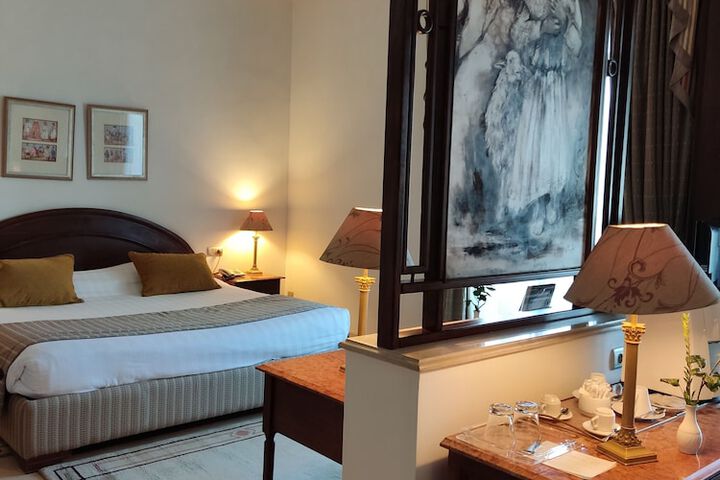 Room 9 of 47