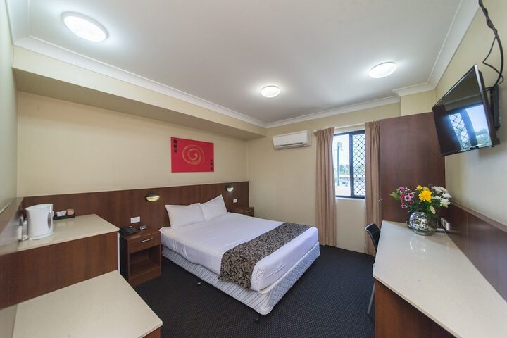 Room 42 of 73
