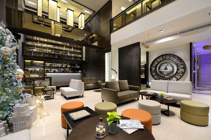 Hotel Interior 11 of 155