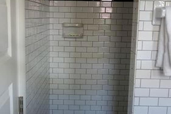 Room 80 of 108