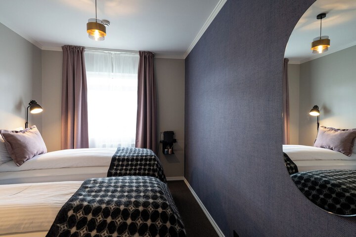 Room 14 of 179