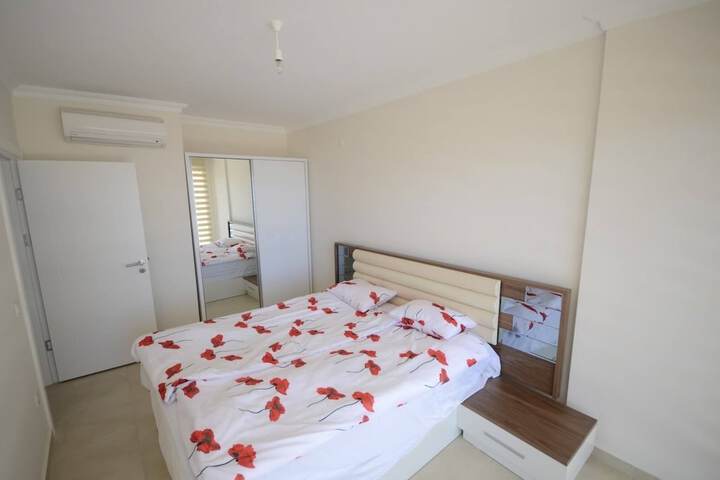 Room 2 of 26