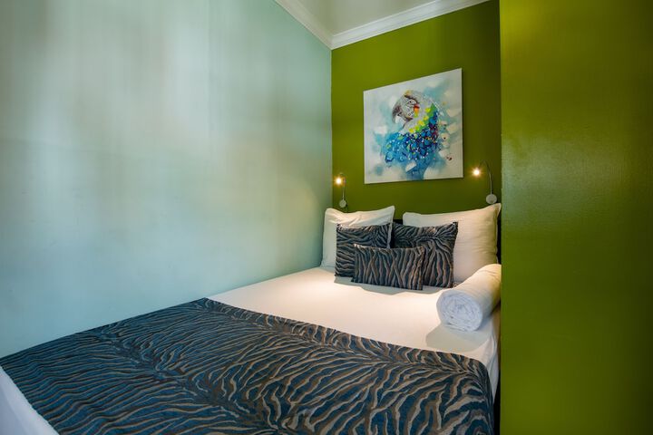 Room 38 of 116