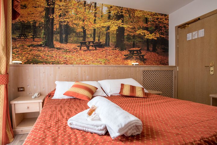 Room 20 of 92