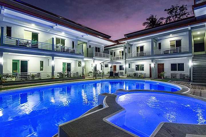 Hotel 53 of 64