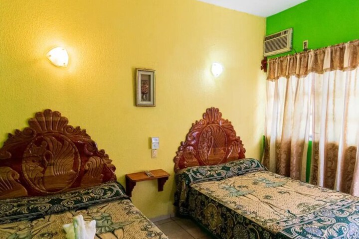 Photo of Hotel Villas del Plan