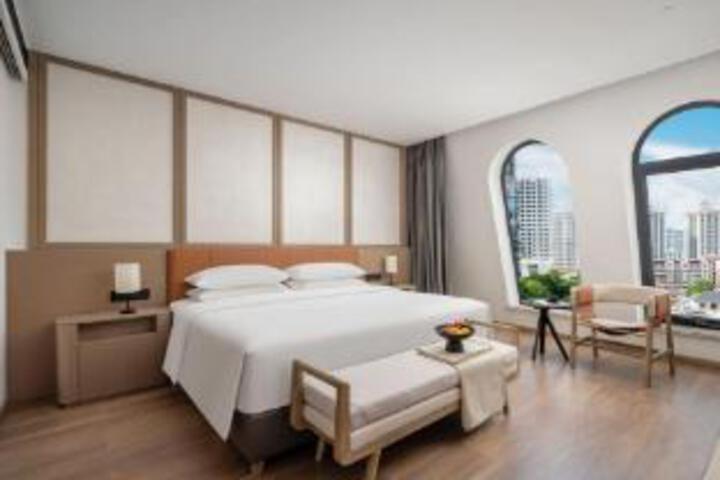 Room 21 of 23