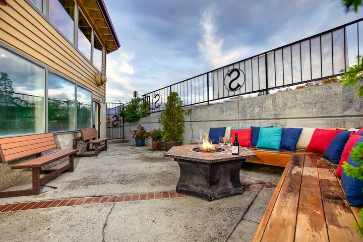 BBQ/picnic area