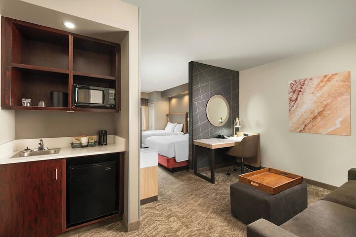 Room 9 of 35