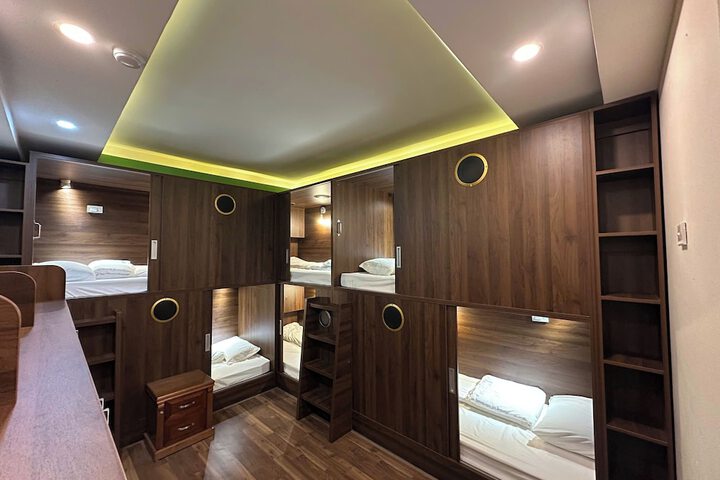 Room 8 of 53