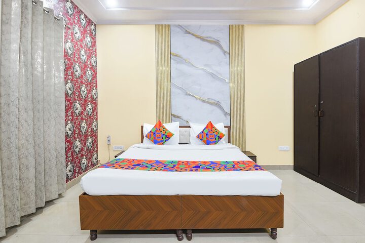 Room 21 of 29