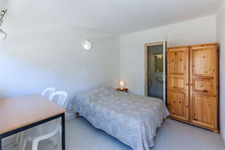Inside Room Photo
