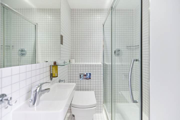 Bathroom Interior Photo
