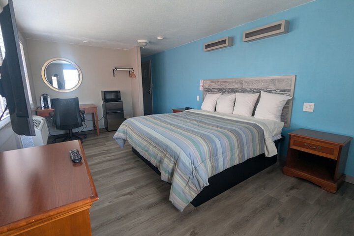 Room 10 of 23