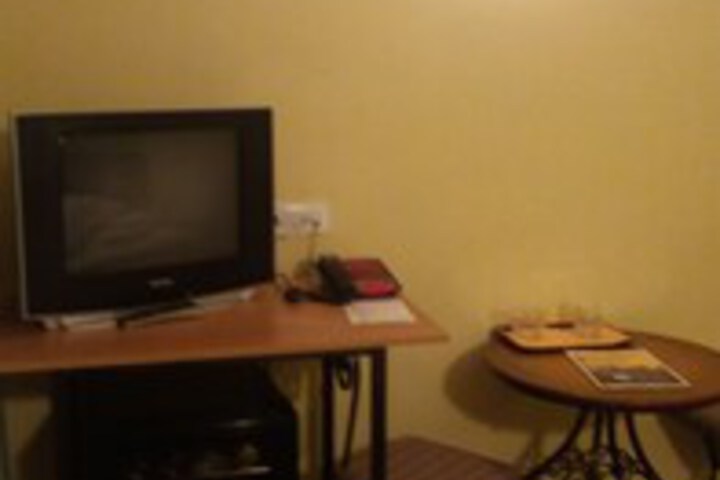 Room 24 of 28