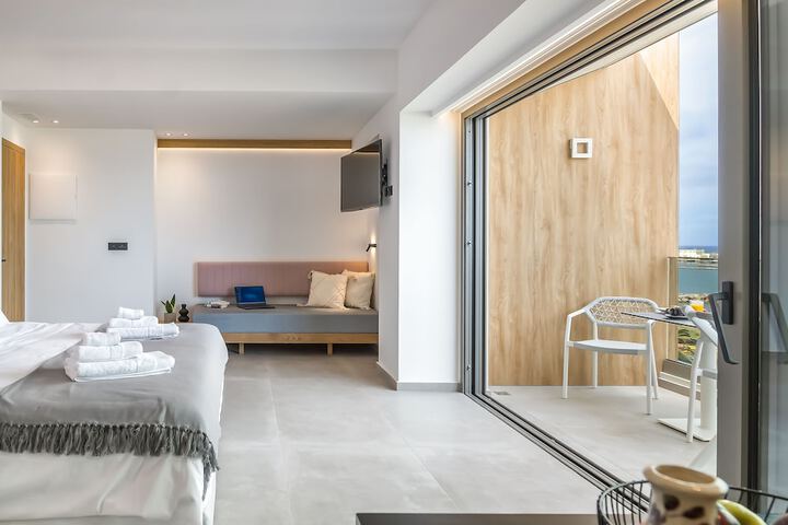 Room 45 of 69