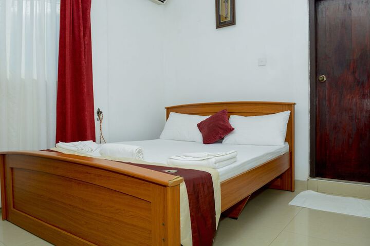 Room 42 of 94