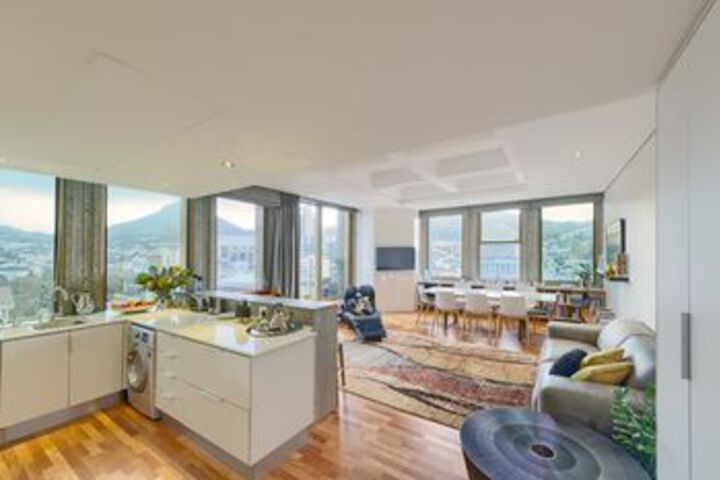 Room 16 of 23