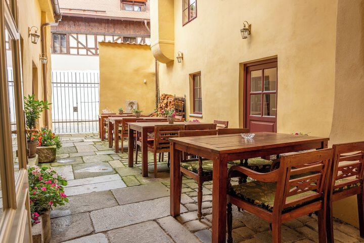 Terrace/Patio 179 of 183